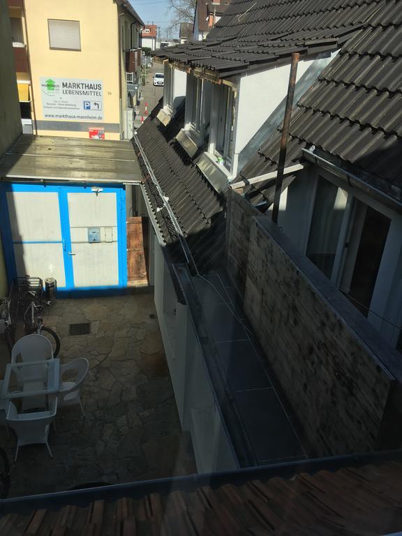 Pension Haus Baron 2 Friedrichsfeld Edingen-Neckarhausen Exteriör bild
