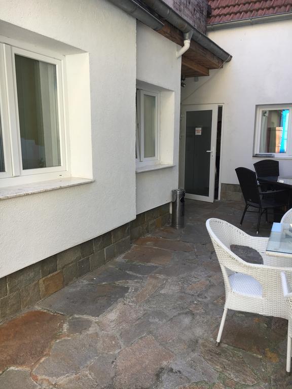 Pension Haus Baron 2 Friedrichsfeld Edingen-Neckarhausen Exteriör bild